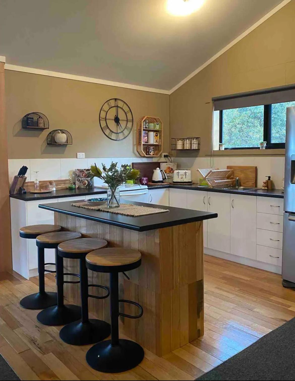 Great Lakes Wilderness Three Bedroom Home Miena 외부 사진