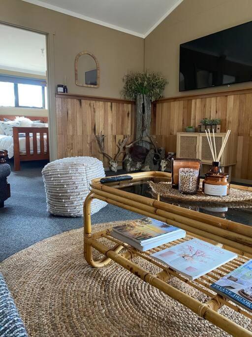 Great Lakes Wilderness Three Bedroom Home Miena 외부 사진